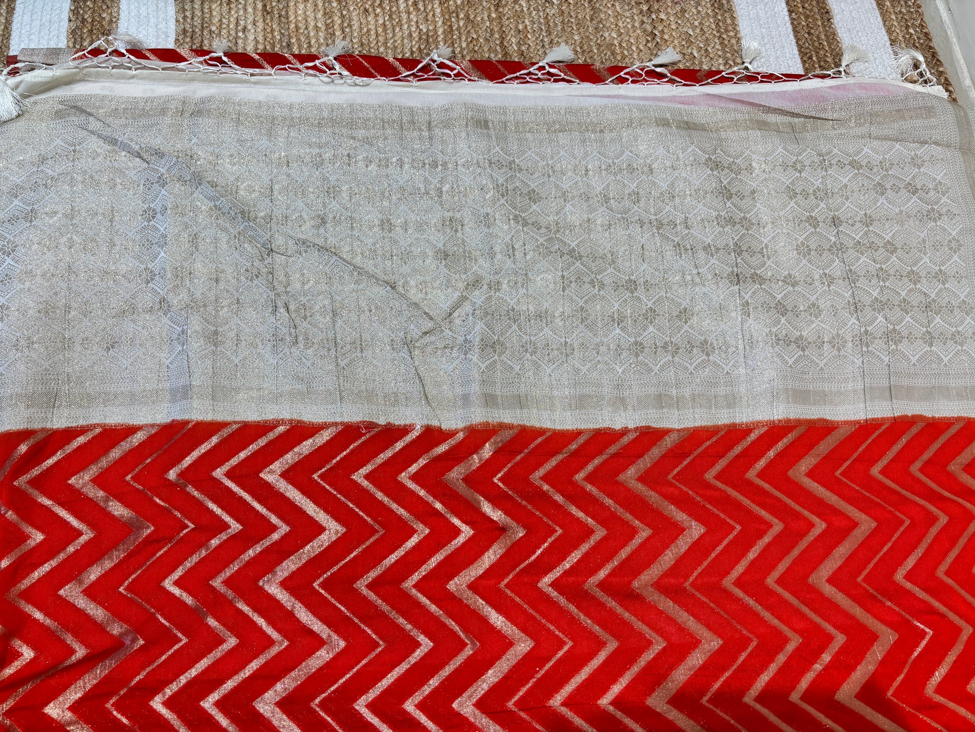 ORANGE COLOR ZIG ZAG PATTERN SEMI JORJET SAREE