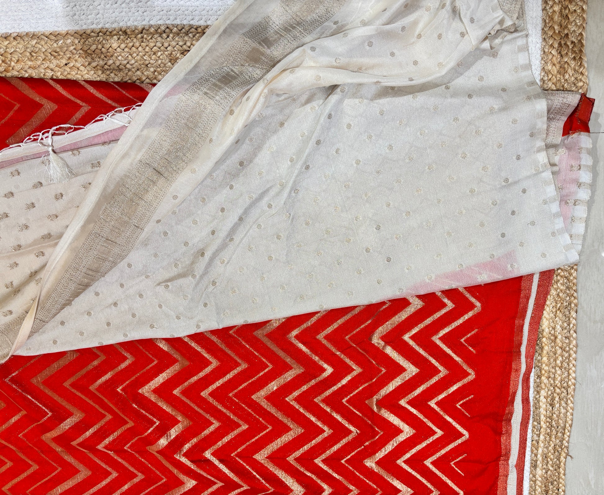 ORANGE COLOR ZIG ZAG PATTERN SEMI JORJET SAREE
